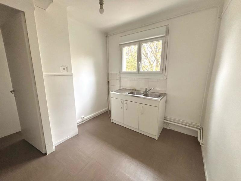 Appartement - 64 m² - 4 pièces