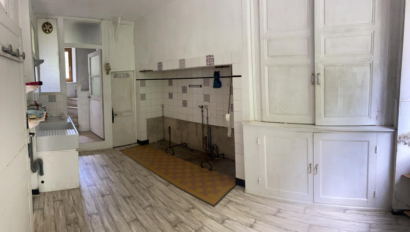 Maison - 170 m² - 8 pièces