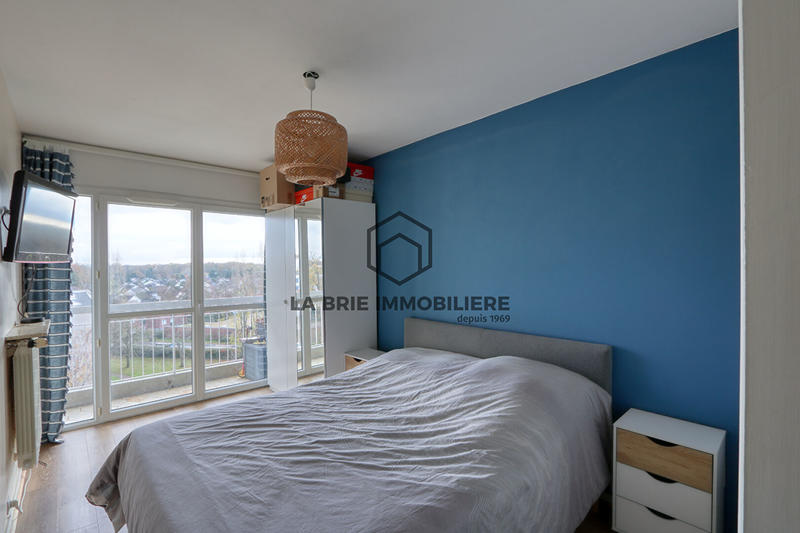 Appartement - 77 m² - 4 pièces