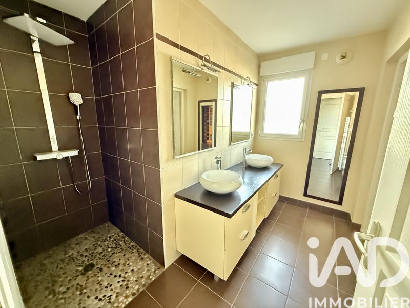 Maison - 148 m² - 6 pièces