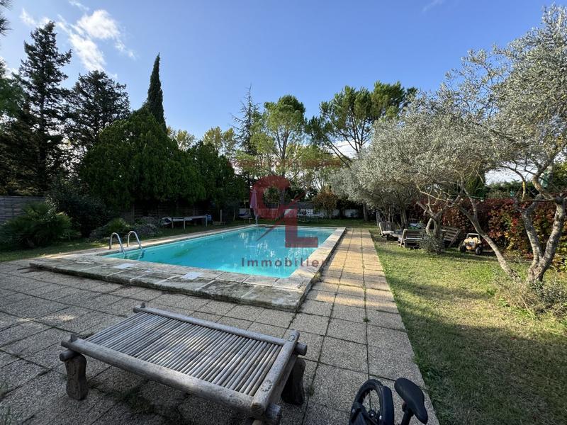 Maison - 138 m² - 6 pièces