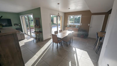 Maison - 138 m² - 7 pièces