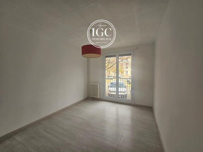 Appartement - 71 m² - 4 pièces