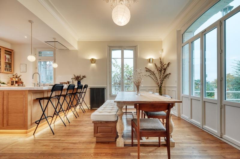 Maison bourgeoise - 234 m² - 8 pièces