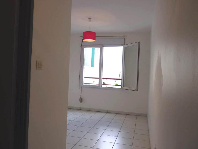 Appartement - 15 m² - 1 pièce
