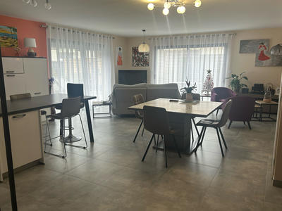 Maison - 115 m² - 5 pièces