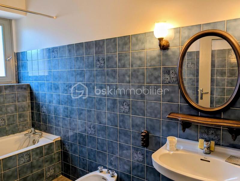 Maison de village - 92 m² - 4 pièces