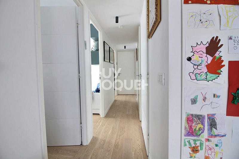 Appartement - 91 m² - 4 pièces