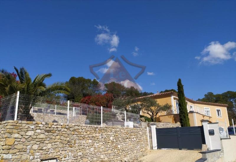 Maison - 129 m² - 5 pièces