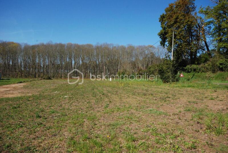 Terrain industriel - 852 m²