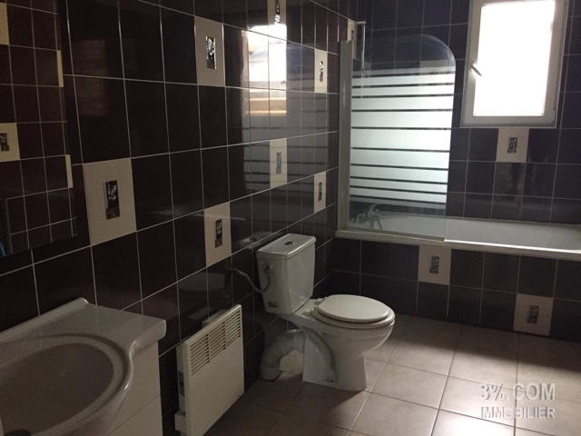 Maison - 190 m² - 7 pièces