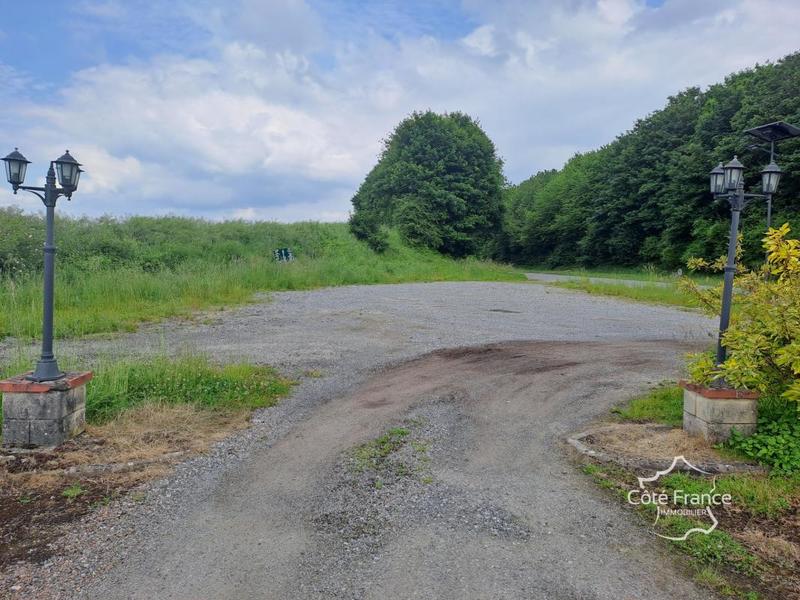 Maison - 217 m² - 7 pièces