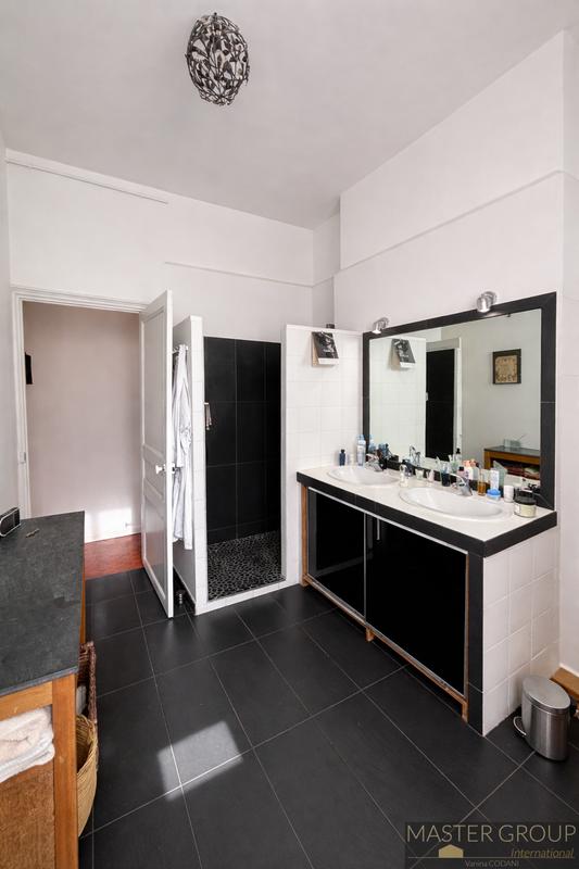 Appartement - 93 m² - 3 pièces