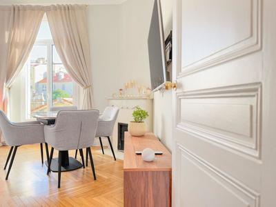 Appartement - 83 m² - 4 pièces