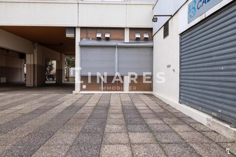 Bureau - 60 m² - 2 pièces