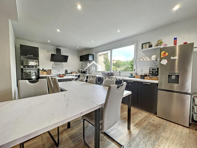 Maison - 118 m² - 4 pièces