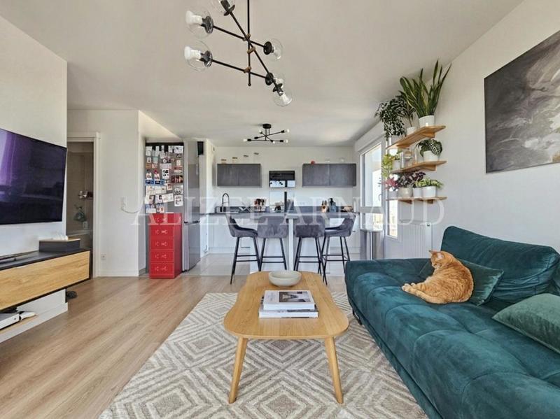 Appartement - 65 m² - 3 pièces