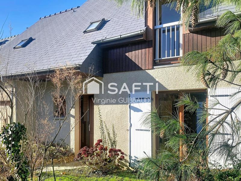 Maison - 94 m² - 5 pièces