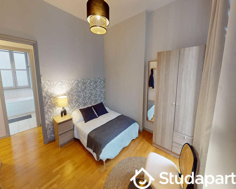 Chambre - 50 m² - 1 pièce