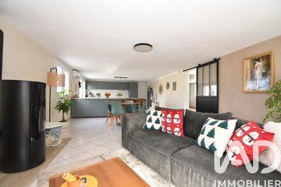 Maison - 147 m² - 6 pièces