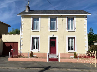 Maison ancienne - 152 m² - 6 pièces