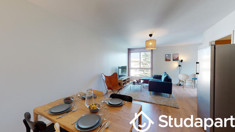 Chambre - 12 m² - 1 pièce