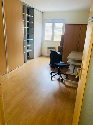 Bureau - 80 m² - 3 pièces