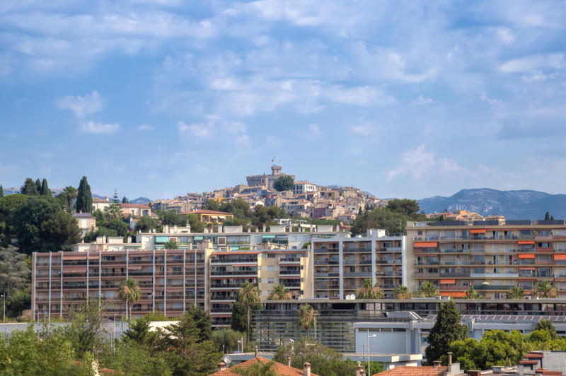 Appartement - 85 m² - 4 pièces