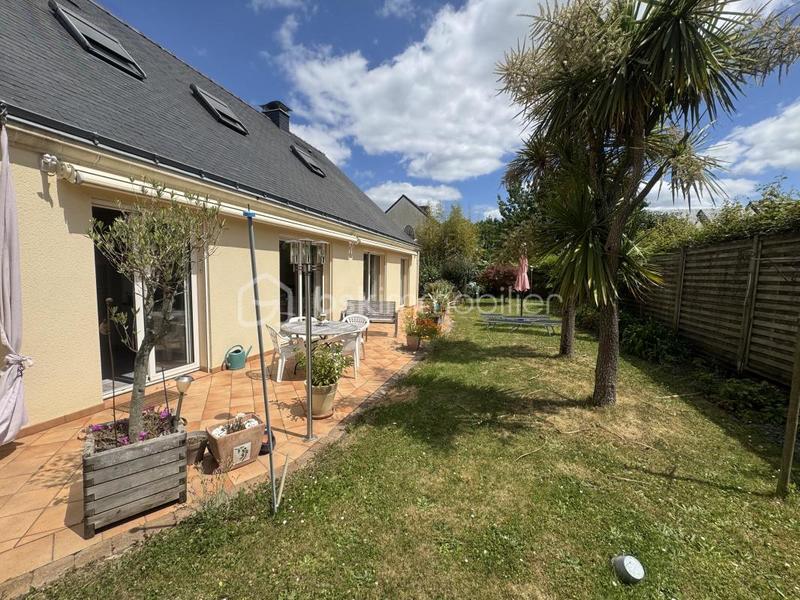 Pavillon - 186 m² - 8 pièces