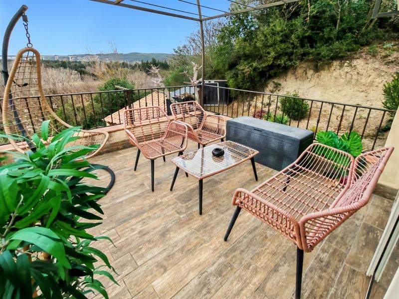 Maison - 183 m² - 6 pièces