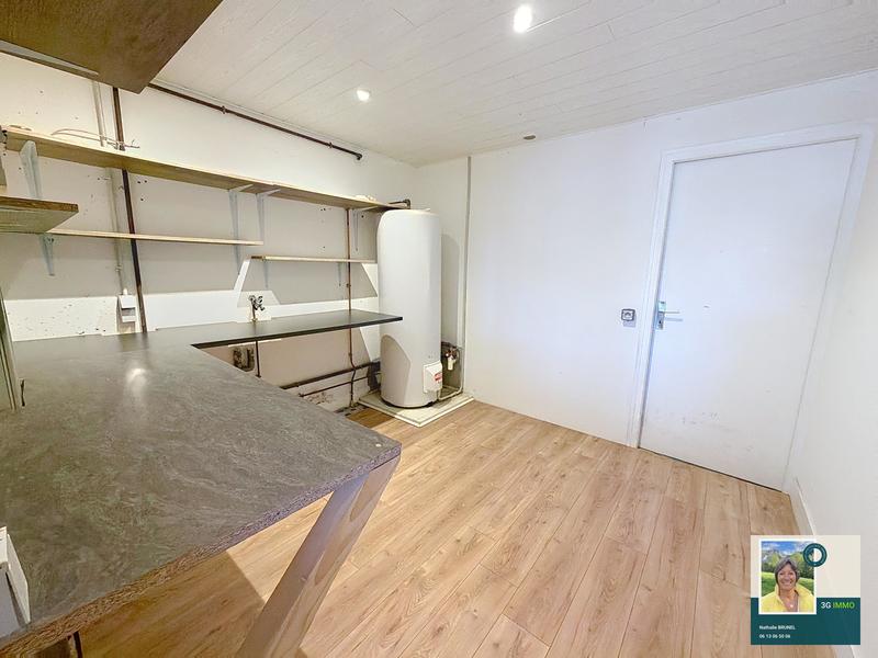 Appartement - 81 m² - 6 pièces