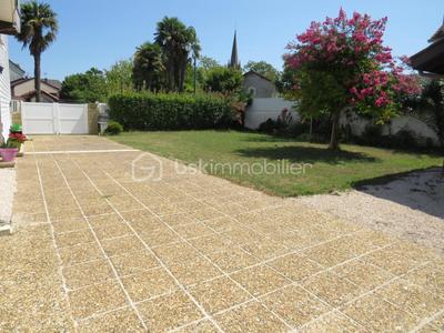 Maison - 141 m² - 7 pièces