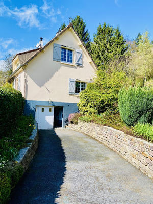 Maison - 110 m² - 6 pièces