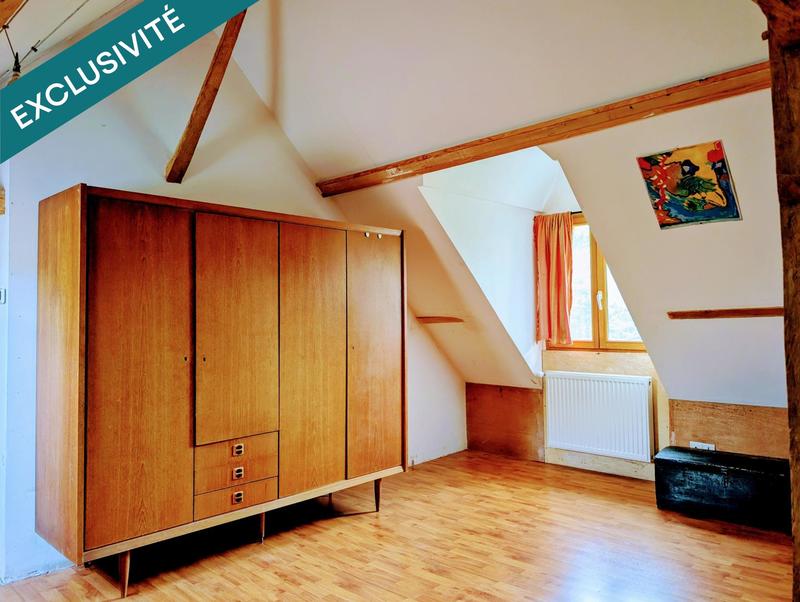 Maison - 242 m² - 7 pièces