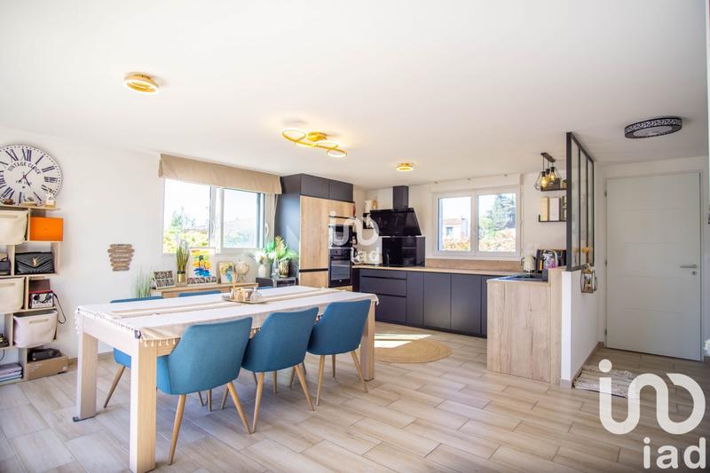 Maison - 88 m² - 3 pièces