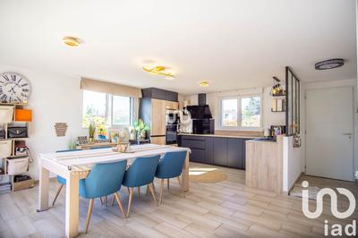 Maison - 88 m² - 3 pièces