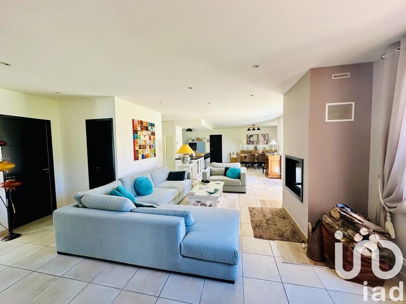 Maison - 146 m² - 5 pièces