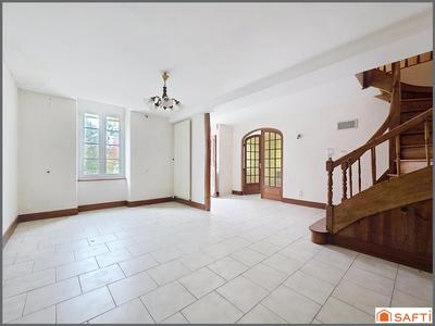 Maison - 128 m² - 5 pièces