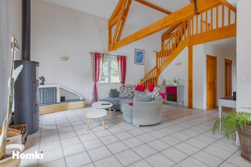 Maison - 153 m² - 6 pièces