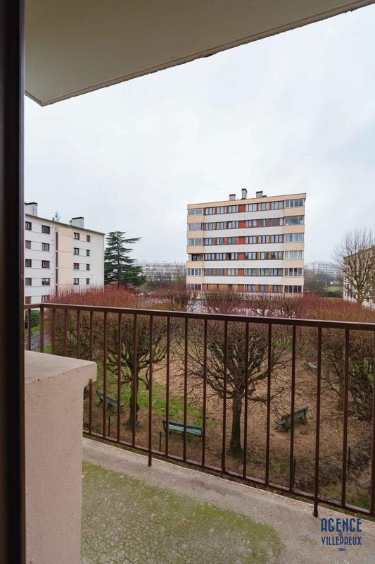 Appartement - 67 m² - 4 pièces