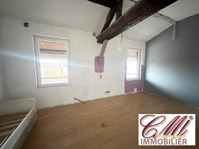 Maison - 180 m² - 5 pièces