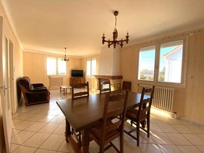 Maison - 118 m² - 6 pièces