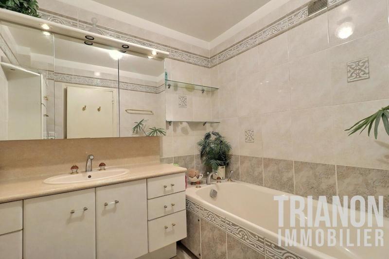 Appartement - 119 m² - 5 pièces