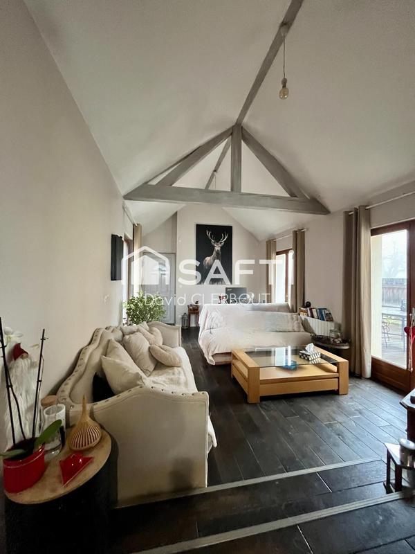 Maison - 92 m² - 4 pièces