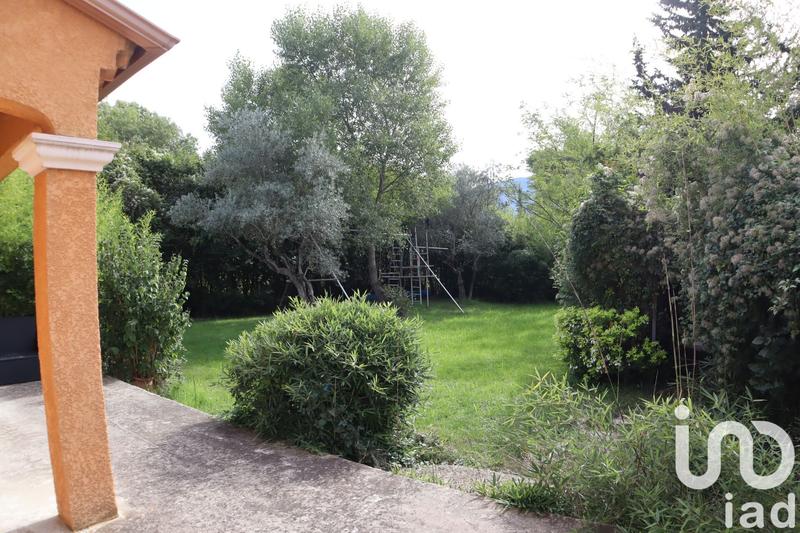Maison - 93 m² - 5 pièces