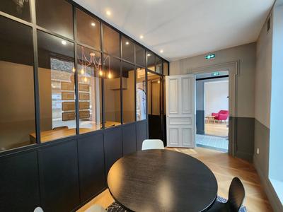 Local commercial - 57 m² - 4 pièces