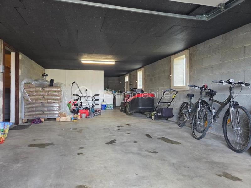 Maison traditionnelle - 116 m² - 6 pièces