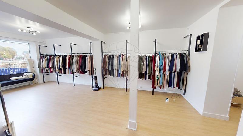 Local commercial - 58 m² - 2 pièces