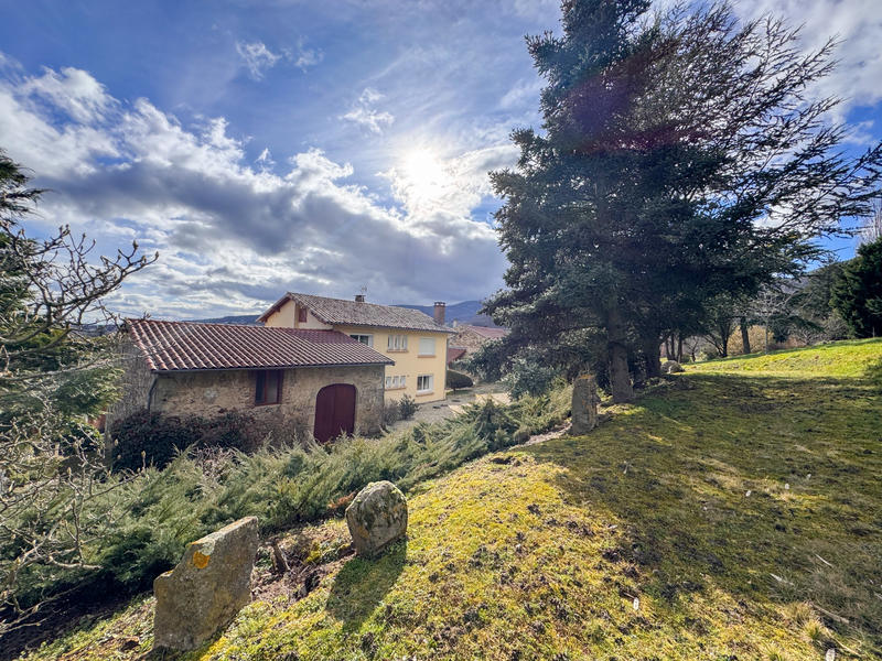 Propriété - 126 m² - 6 pièces