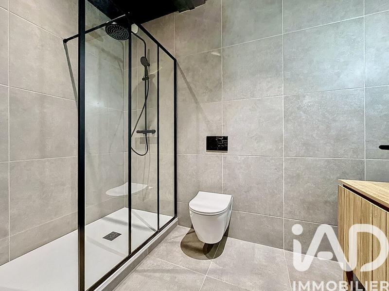 Loft - 182 m² - 6 pièces